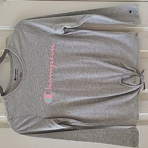 CHAMPION BRAND WOMEN'S LONG SLEEVE GRAY TEE WITH KNOTTED FRONT WAIST SIZE SMALL